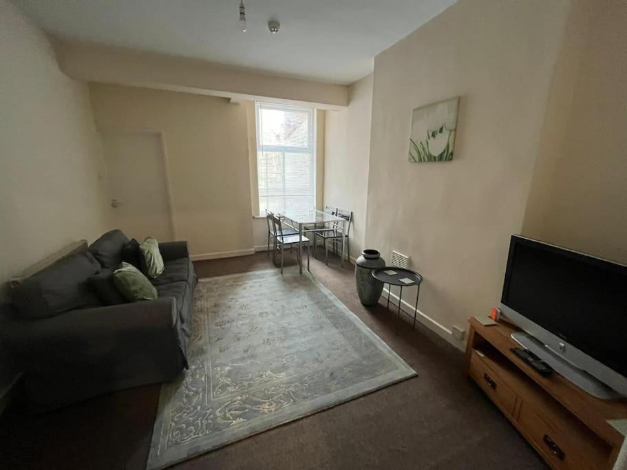 诺丁汉Flat 1, 67 Colwick Road Ng2 4Al公寓 外观 照片